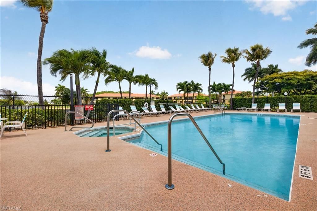 4109 Bellasol Cir, Unit 1113, Fort Myers, FL 33916 Photo