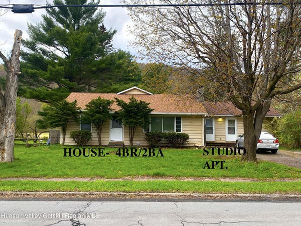 54207 New York 30, Roxbury, NY 12474