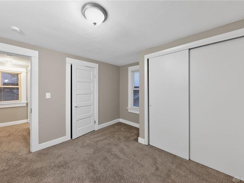 2100 S Smithville Road, Dayton, OH 45420 Photo 14