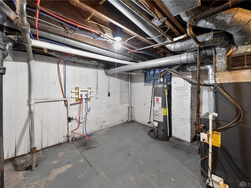 2100 S Smithville Road, Dayton, OH 45420 Photo 28