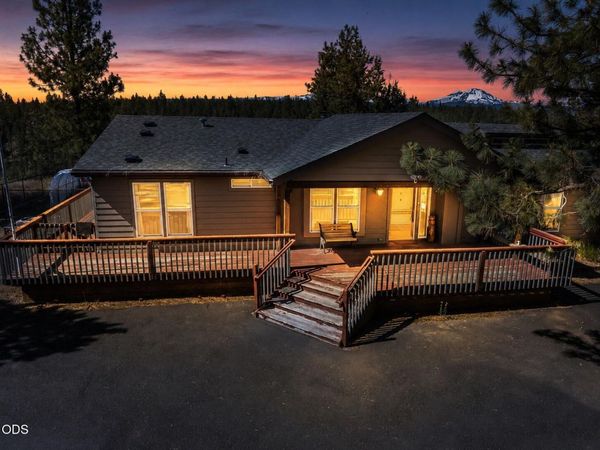 16959 Canyon Crest Drive, Sisters, OR 97759