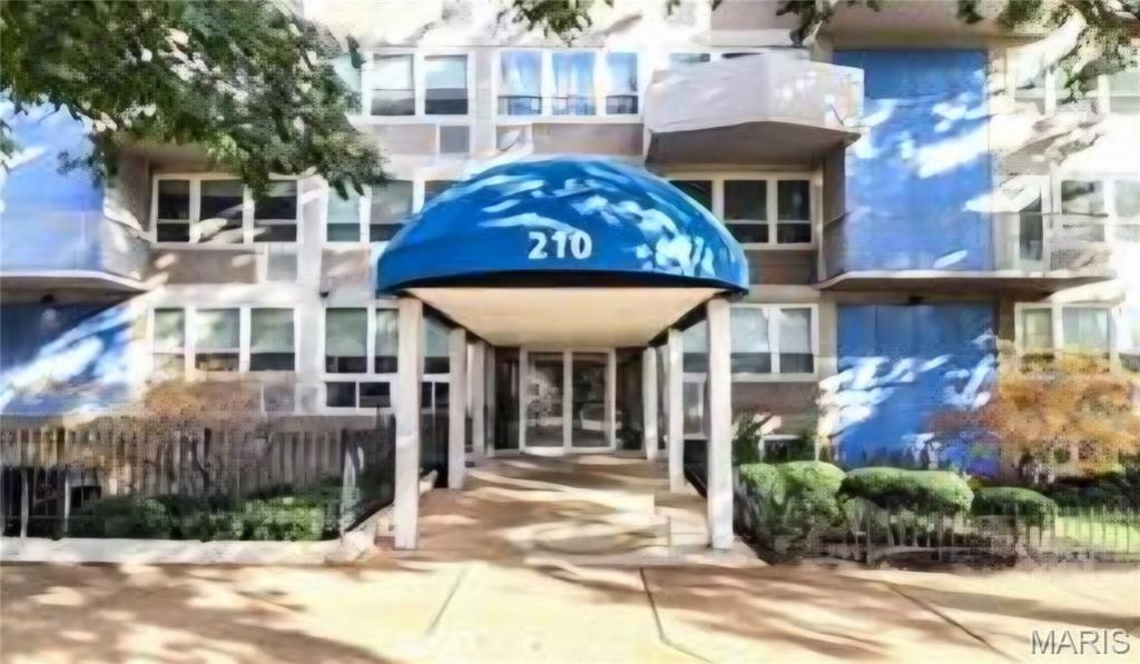 210 N 17th Street , Saint Louis, MO 63103 Main Photo