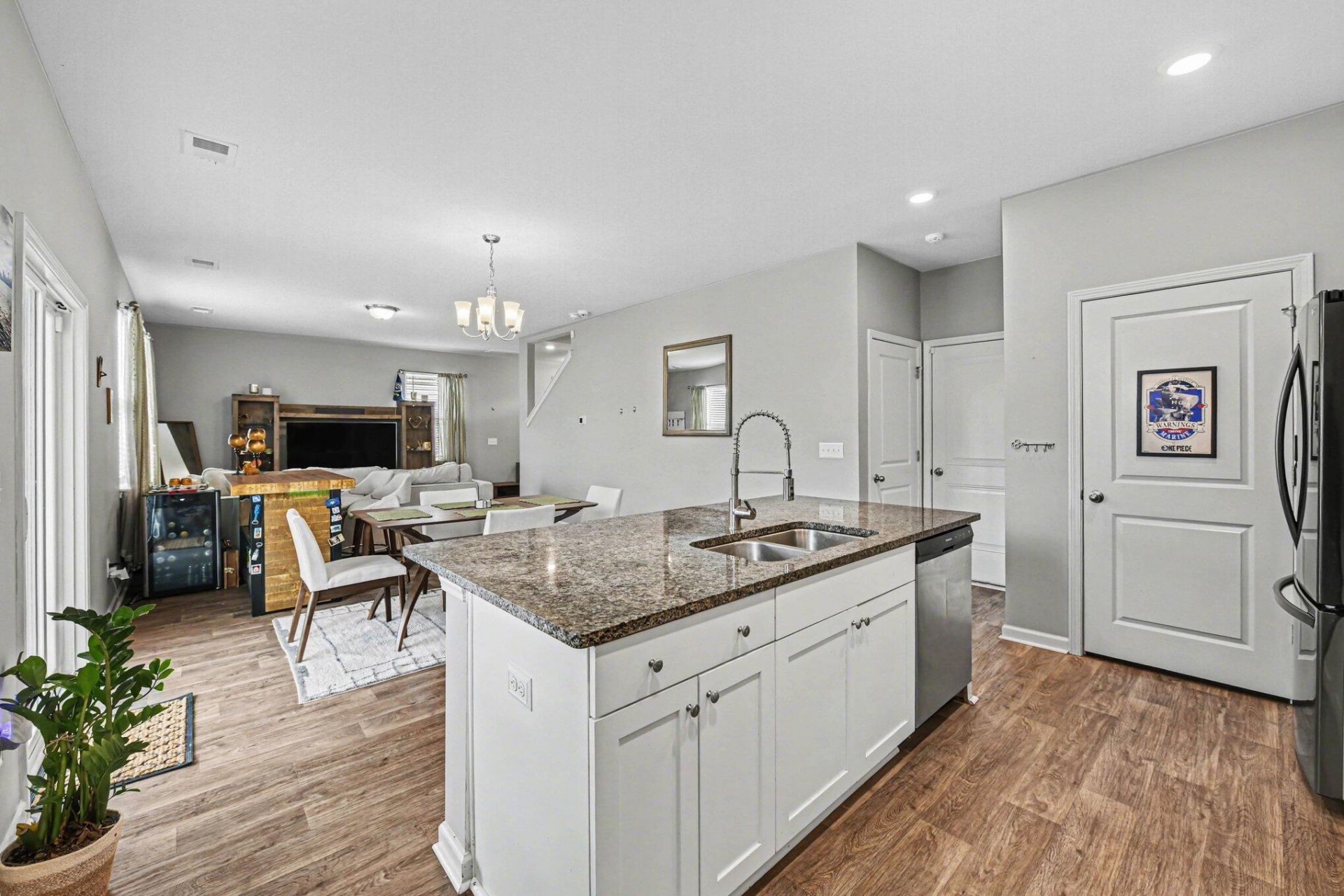 219 Rubles Lane Photo 13