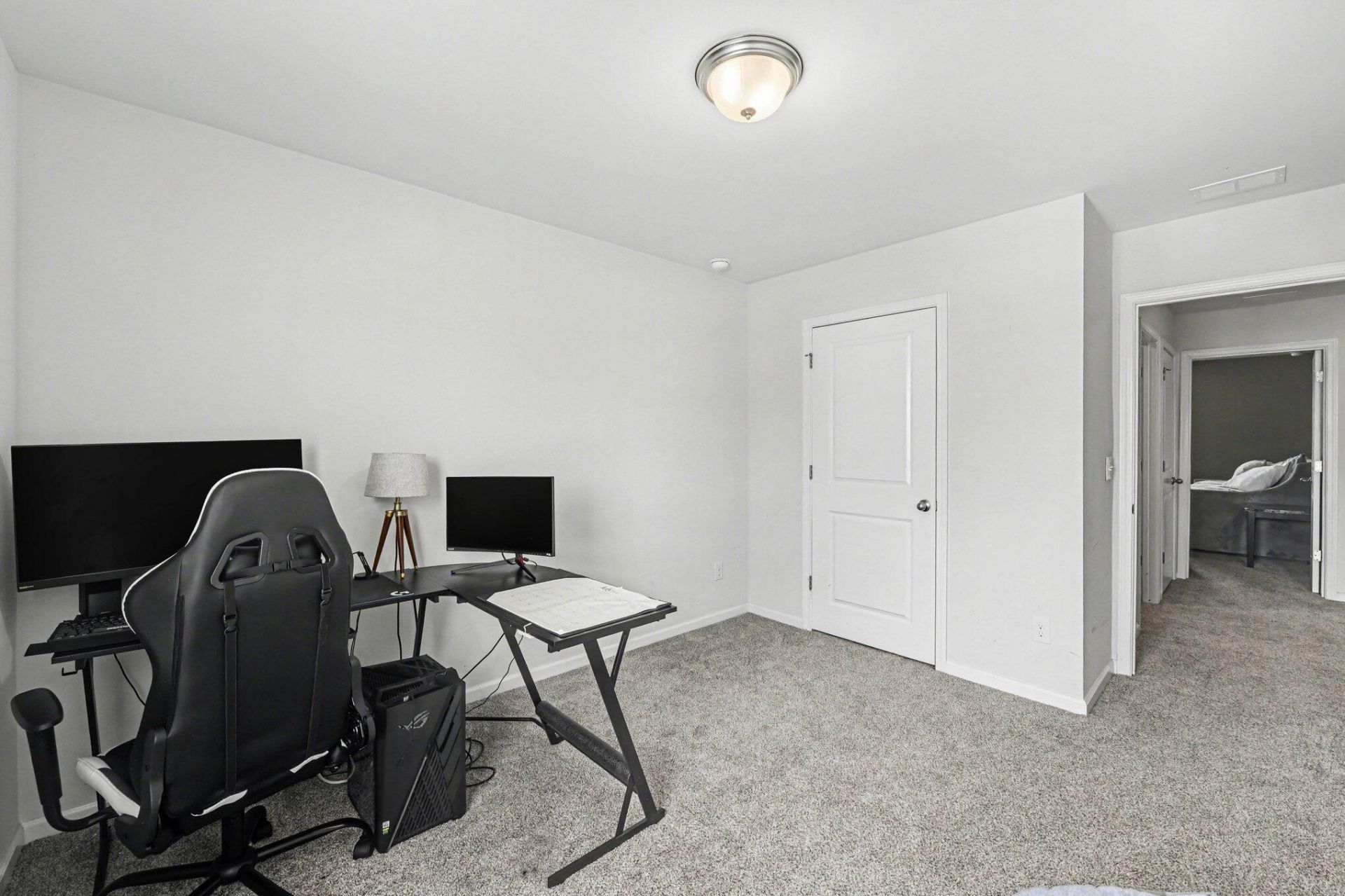 219 Rubles Lane Photo 28