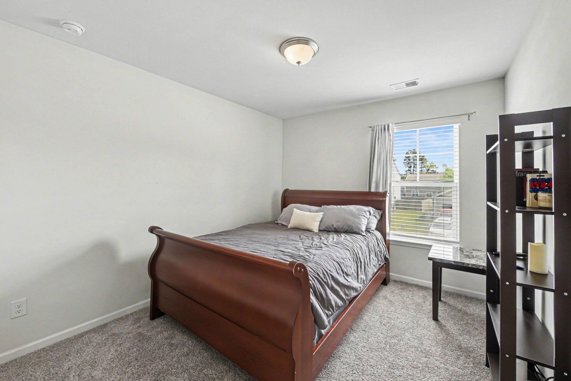 219 Rubles Lane Photo 29