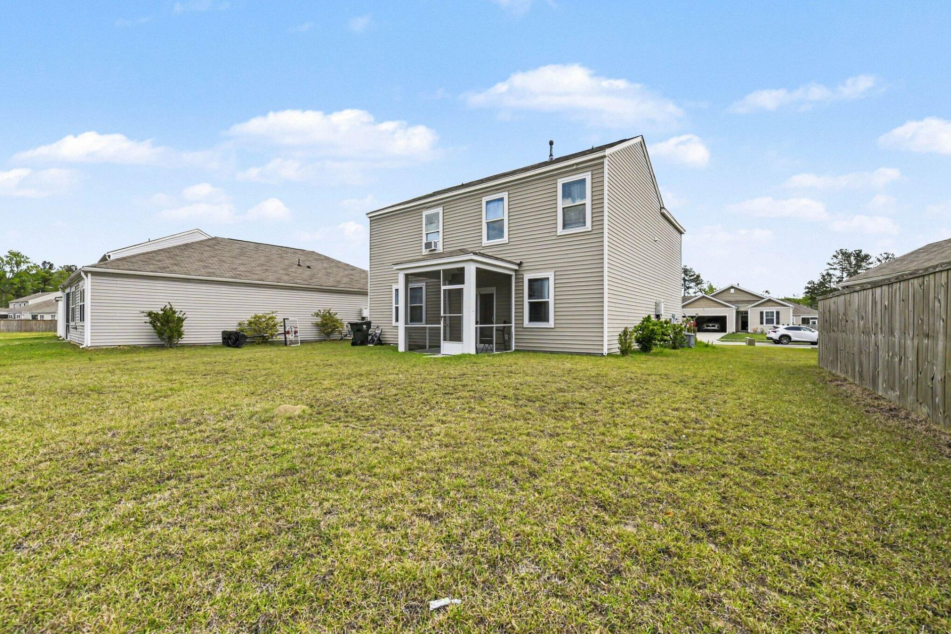 219 Rubles Lane Photo 36