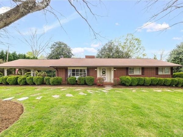 169 Wilbert Drive , Madison, NC 27025