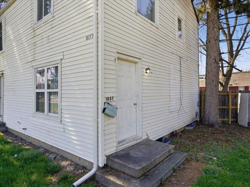 1037-1039 S James Road, Columbus, OH 43227 Photo 12