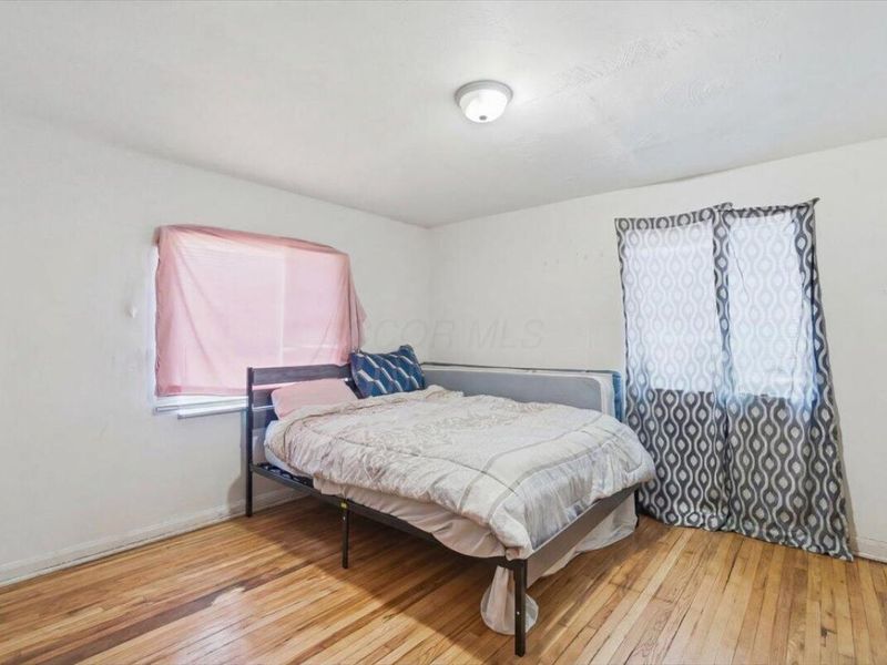 1037-1039 S James Road, Columbus, OH 43227 Photo 18