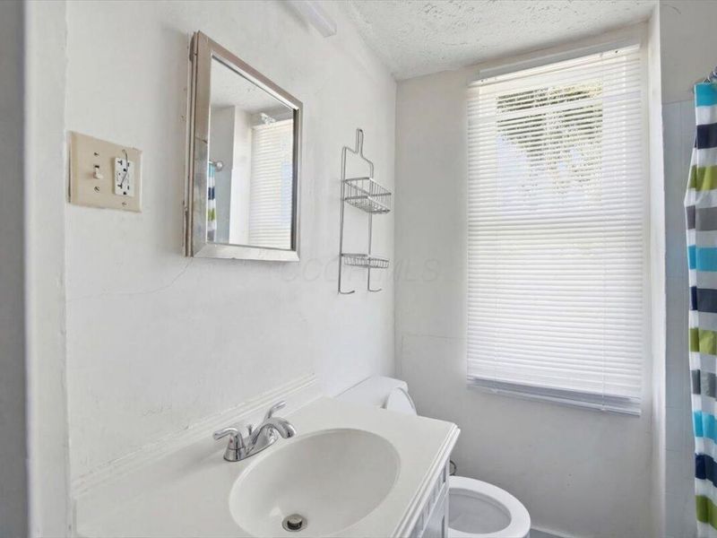 1037-1039 S James Road, Columbus, OH 43227 Photo 21