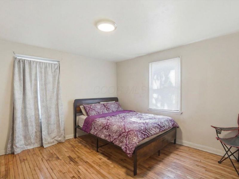 1037-1039 S James Road, Columbus, OH 43227 Photo 8