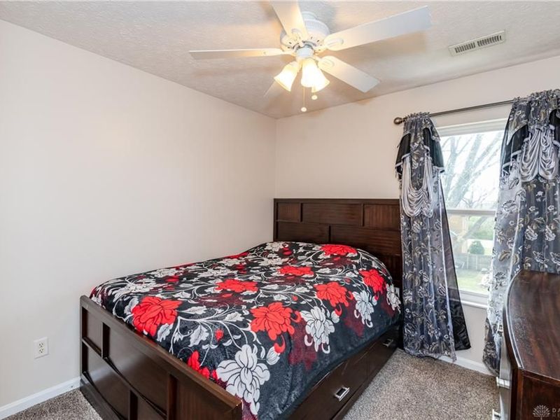 3020 Mugavin Court, Riverside, OH 45424 Photo 31