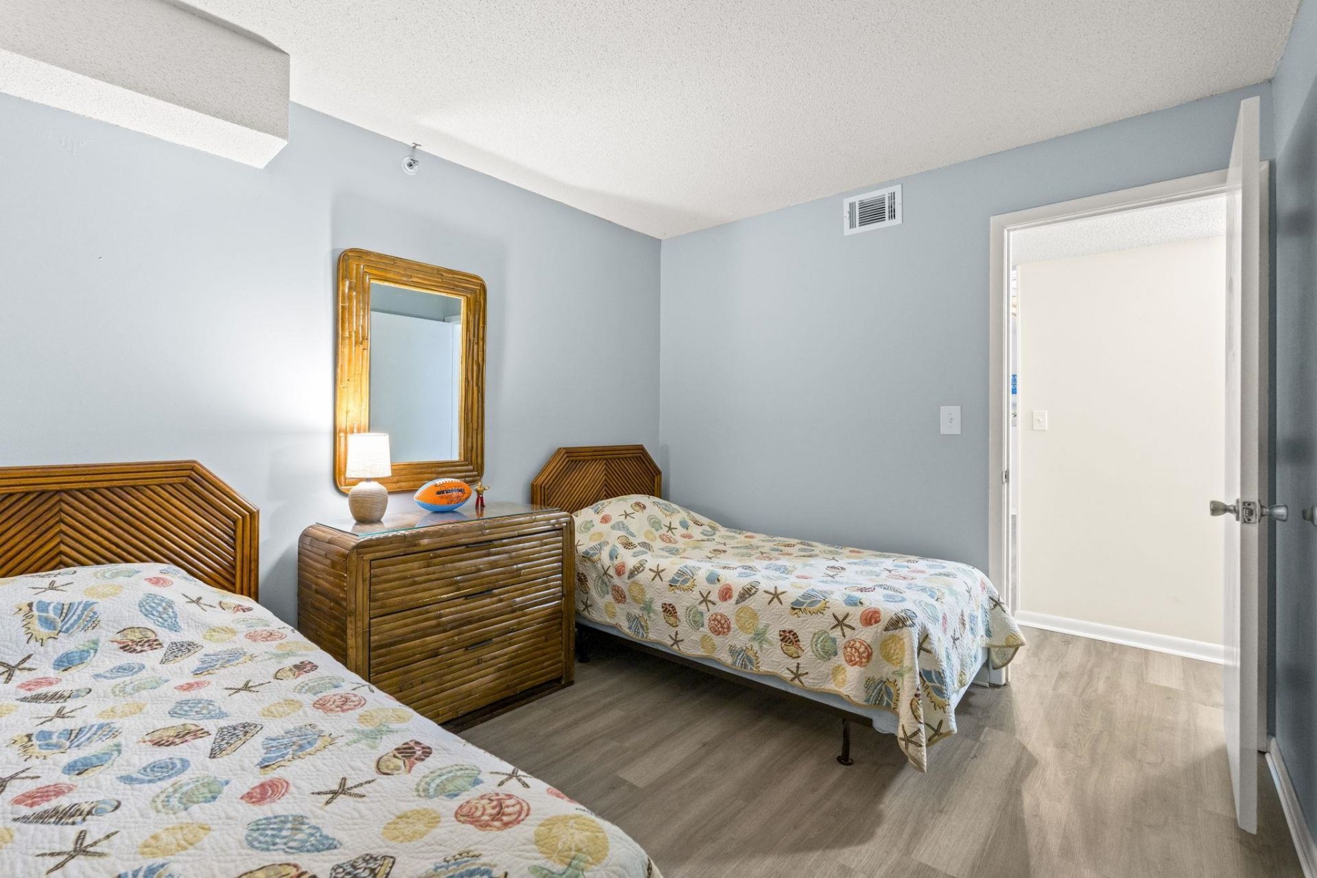 1425 S Ocean Blvd. Photo 12
