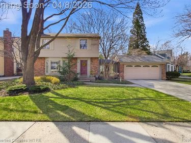 926 Abbey Street, Birmingham, MI 48009