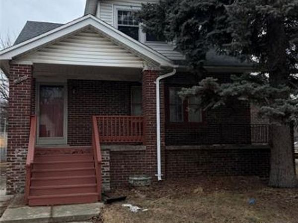 231 W Bennett Avenue, Ferndale, MI 48220