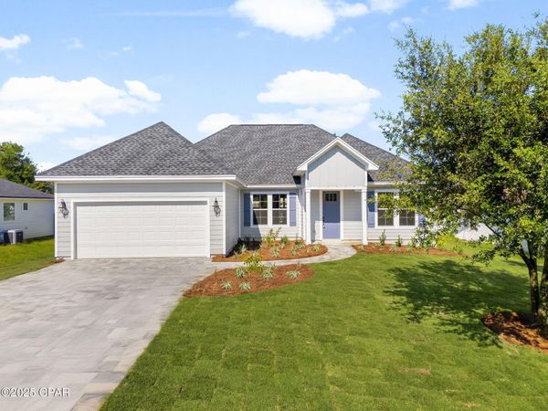 2963 Frankford Avenue , Panama City, FL 32405