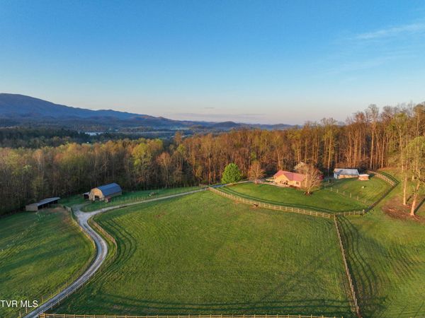 415 Beidleman Road, Bristol, TN 37620