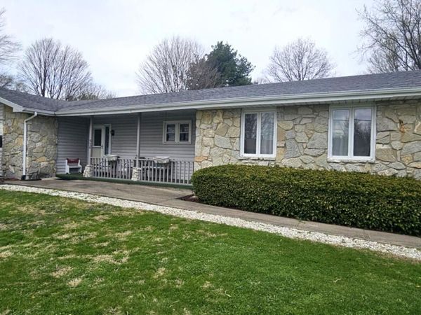 528 Linden Drive, Spiceland, IN 47385