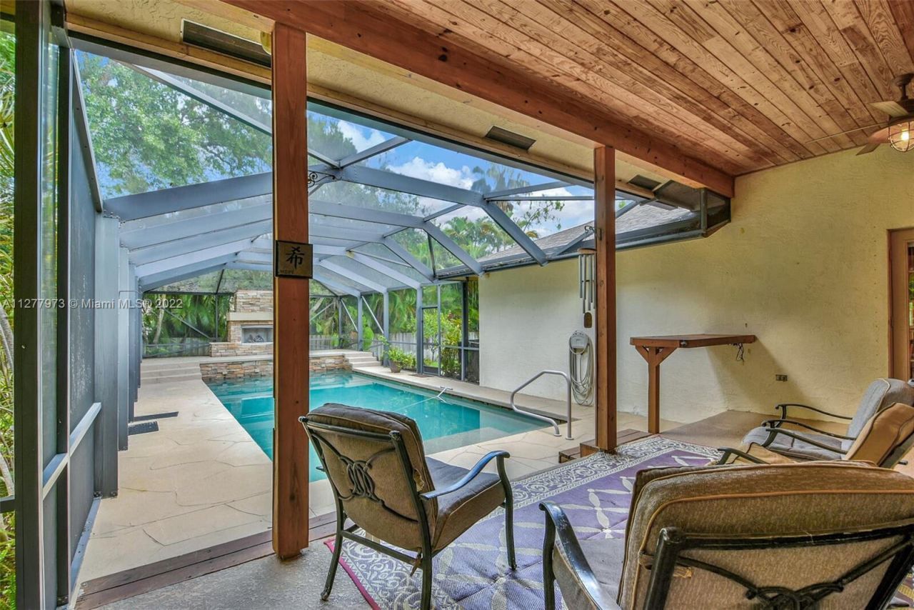 14425 64th Court N, The Acreage, FL 33470 Photo