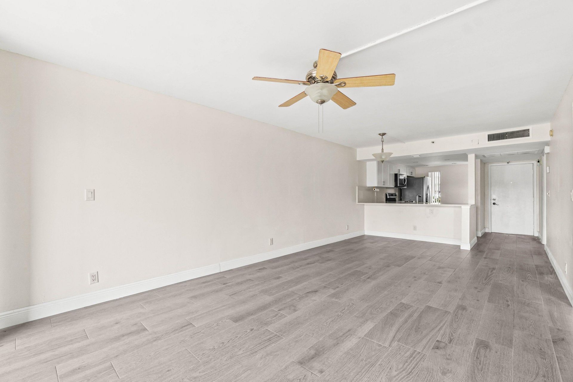 17 Royal Palm Way, Unit 103, Boca Raton, FL 33432 Photo