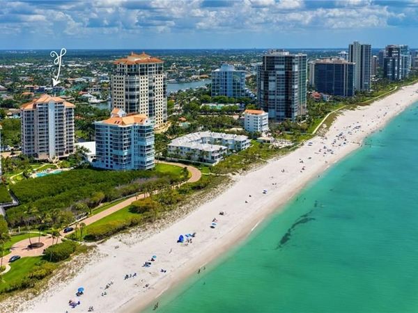 40 Seagate DR , Unit 303A, NAPLES, FL 34103