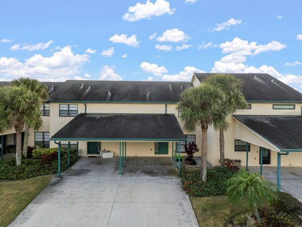 634 YARDARM DRIVE , APOLLO BEACH, FL 33572