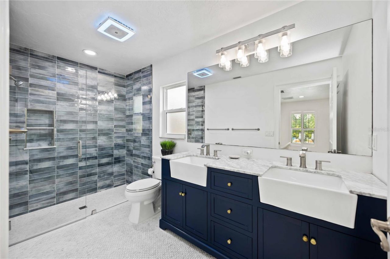 1865 Orchid Street, Sarasota, FL 34239 Photo