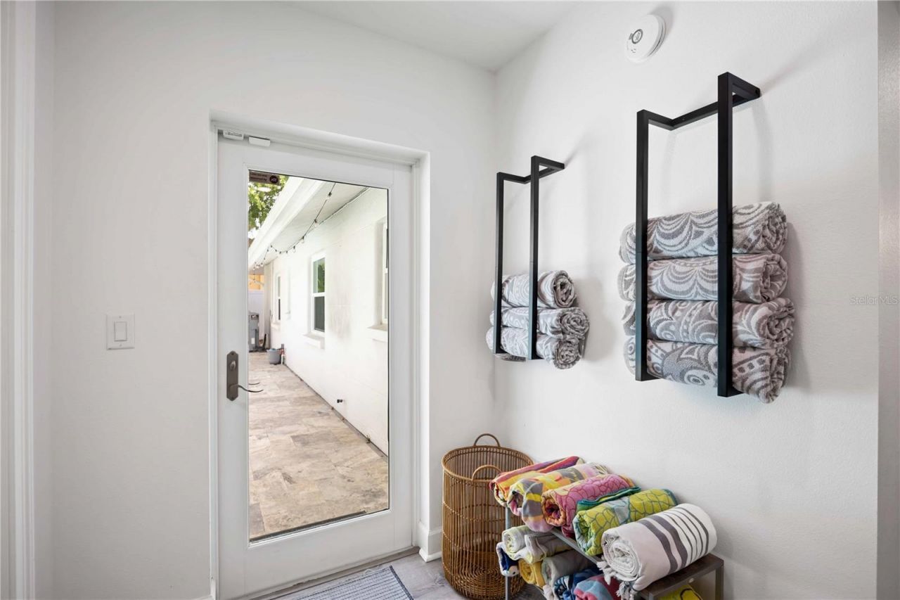 1865 Orchid Street, Sarasota, FL 34239 Photo