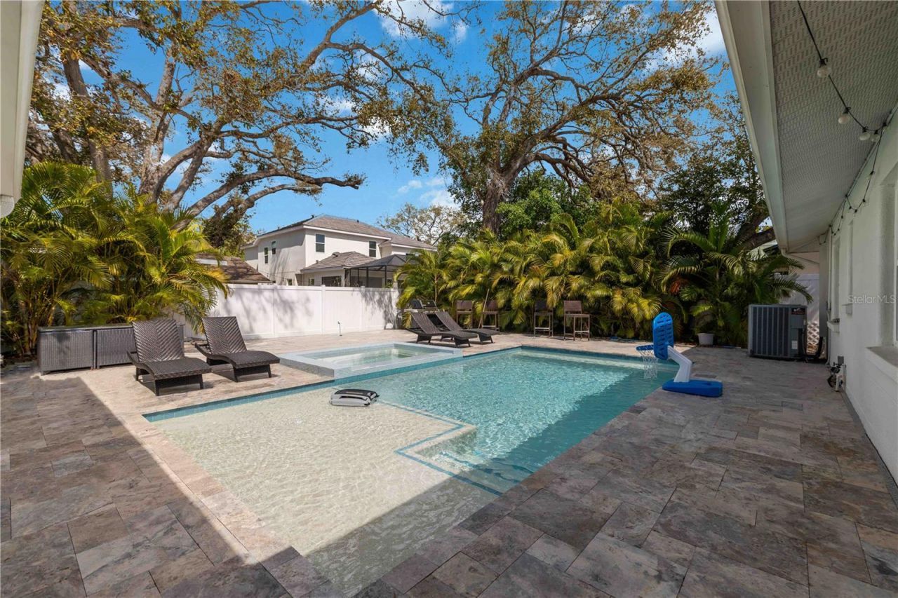 1865 Orchid Street, Sarasota, FL 34239 Photo