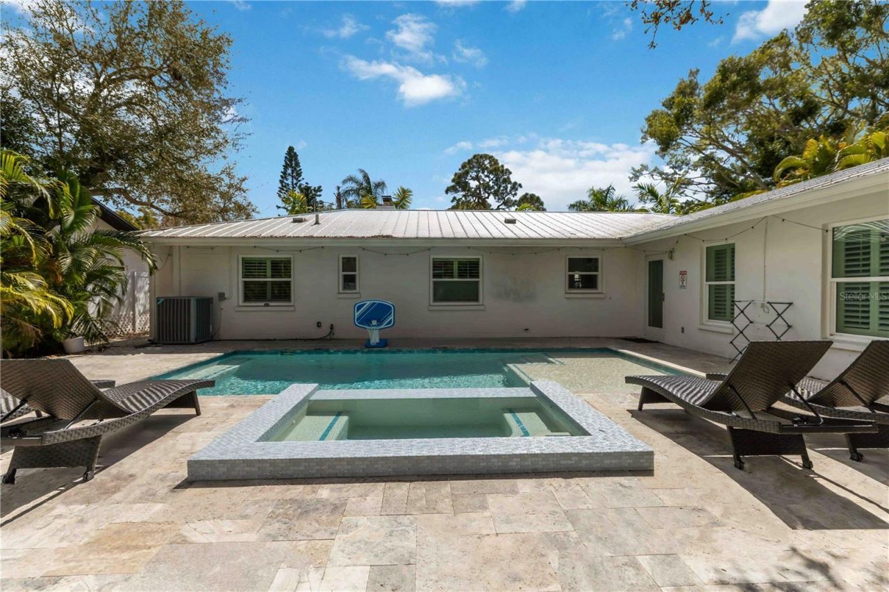 1865 Orchid Street, Sarasota, FL 34239 Photo