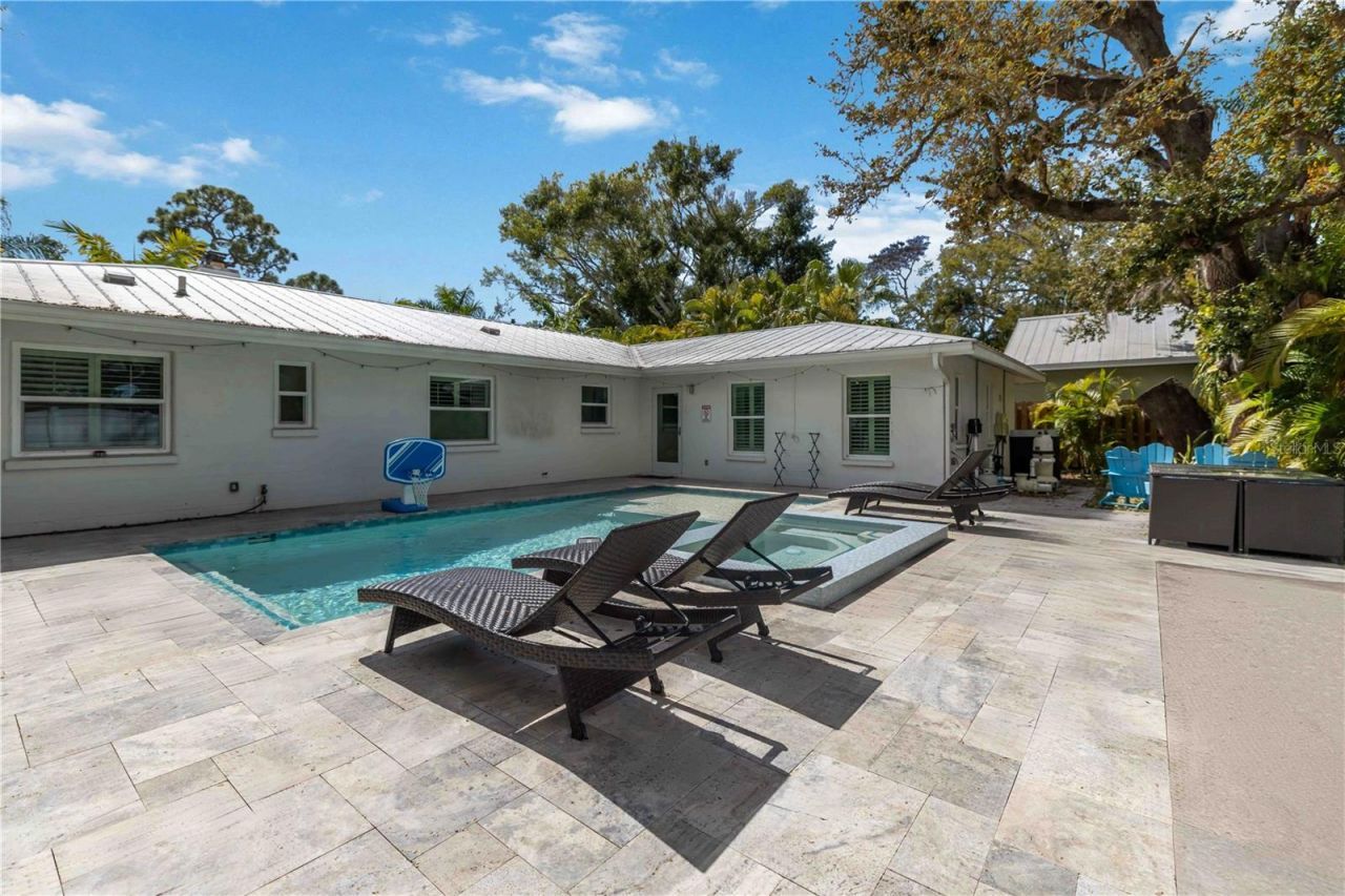 1865 Orchid Street, Sarasota, FL 34239 Photo