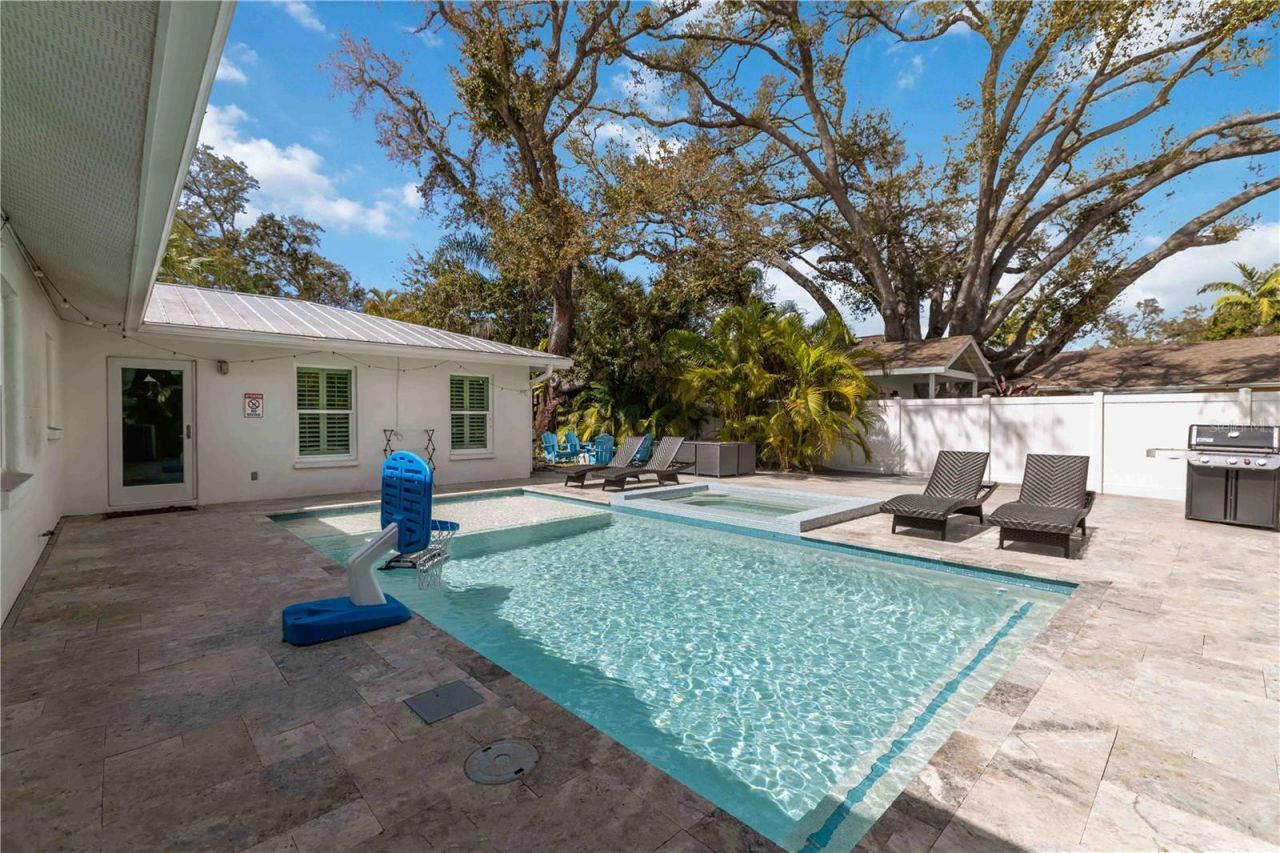 1865 Orchid Street, Sarasota, FL 34239 Photo