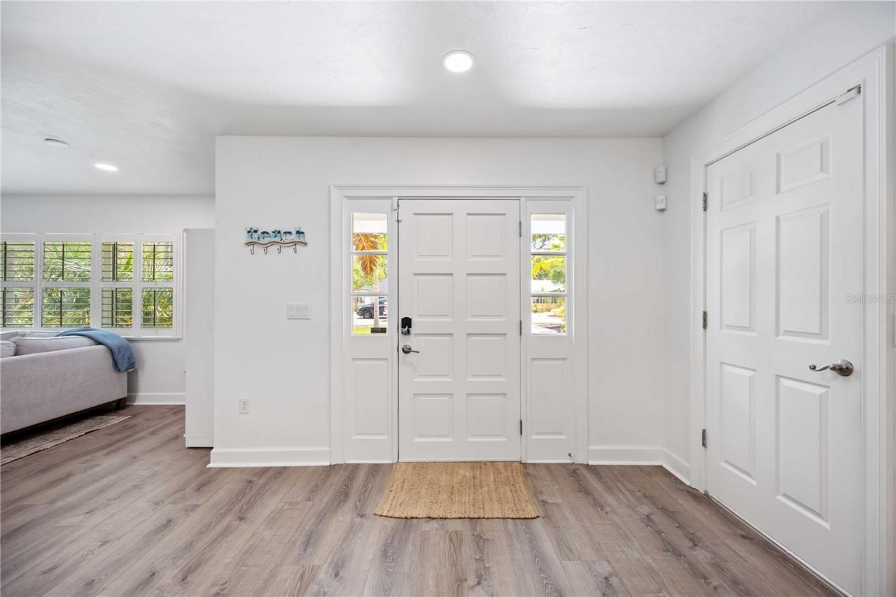 1865 Orchid Street, Sarasota, FL 34239 Photo