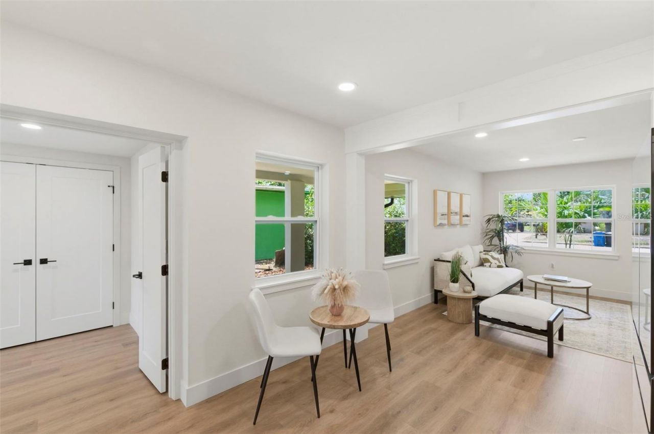 8051 26th Avenue N, Saint Petersburg, FL 33710 Photo