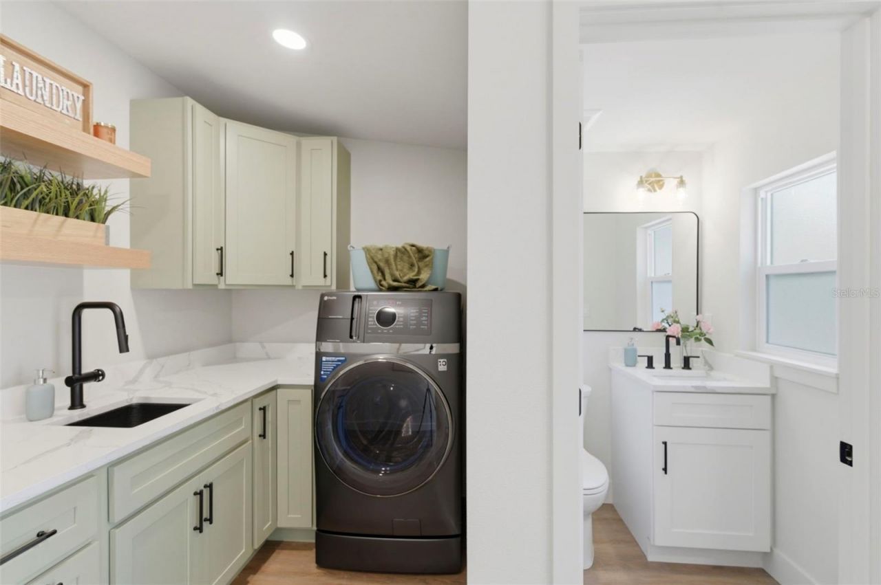 8051 26th Avenue N, Saint Petersburg, FL 33710 Photo