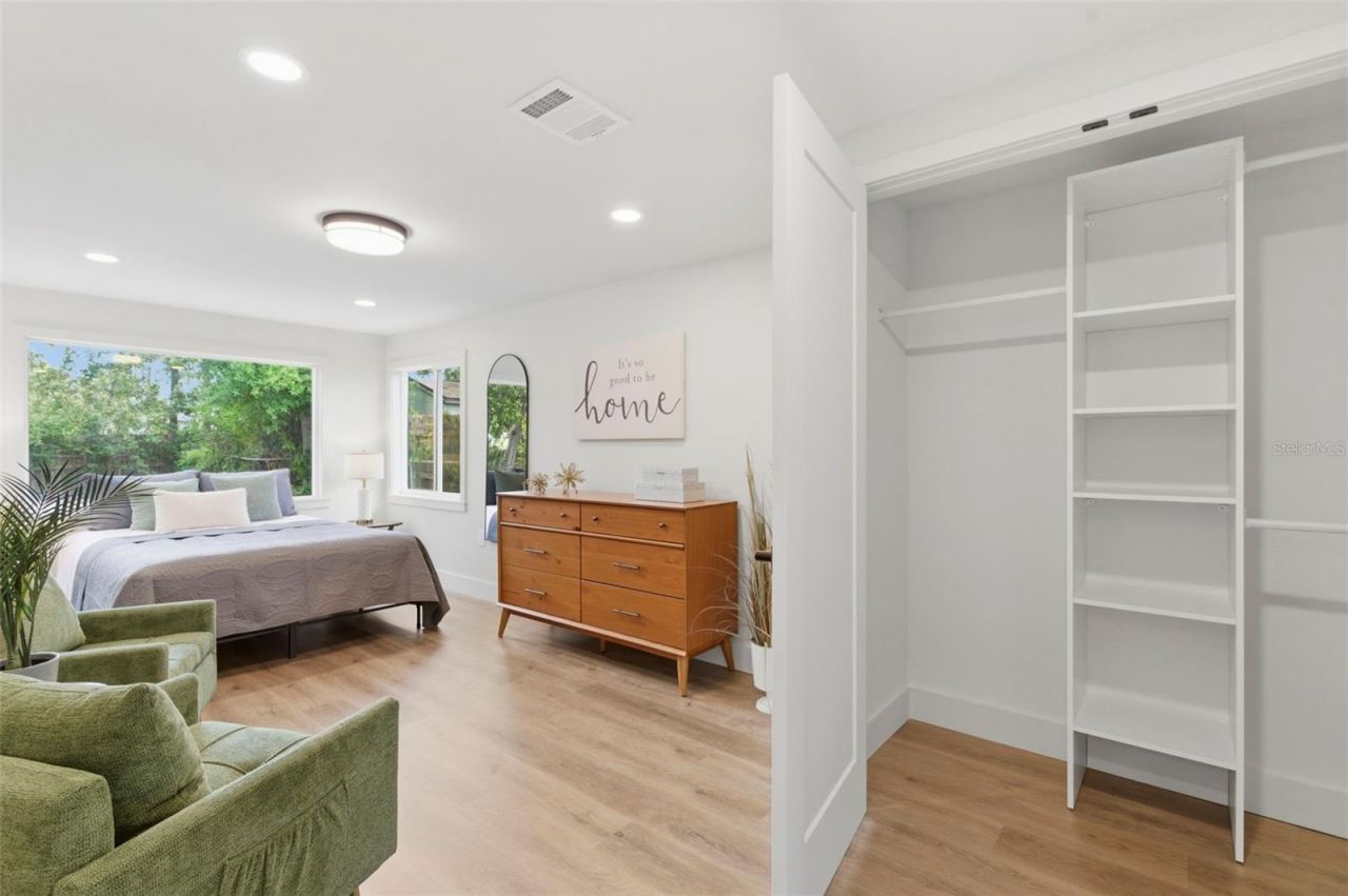 8051 26th Avenue N, Saint Petersburg, FL 33710 Photo