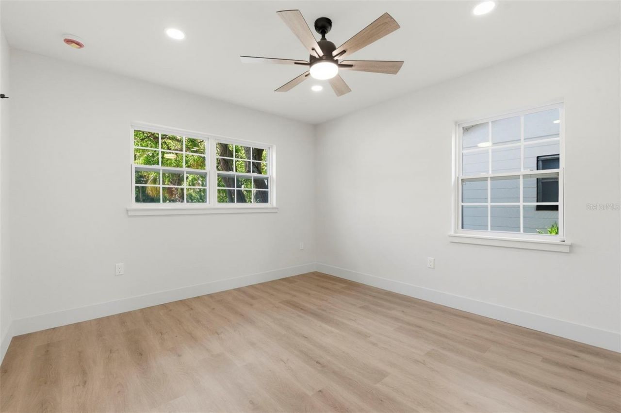 8051 26th Avenue N, Saint Petersburg, FL 33710 Photo