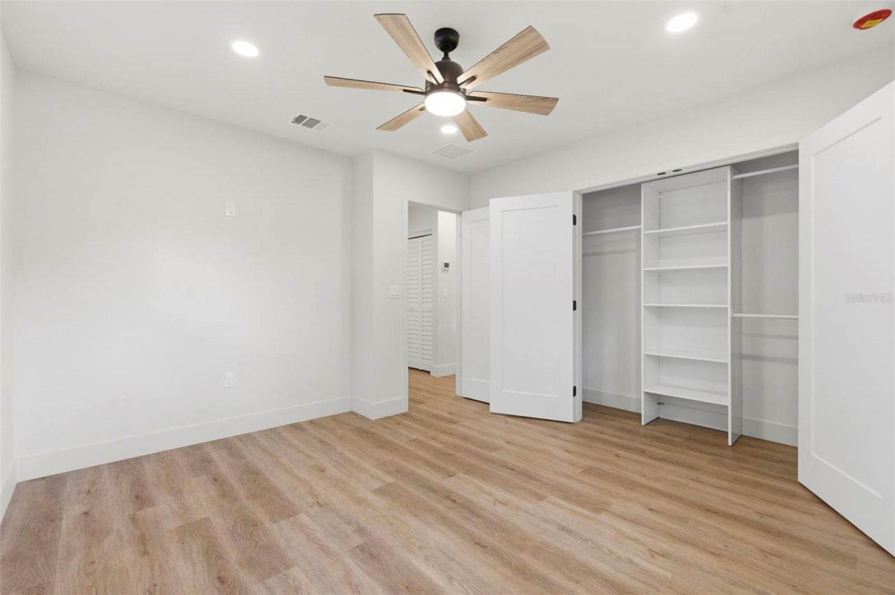 8051 26th Avenue N, Saint Petersburg, FL 33710 Photo