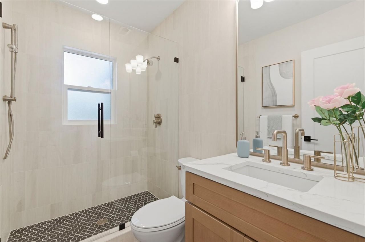 8051 26th Avenue N, Saint Petersburg, FL 33710 Photo