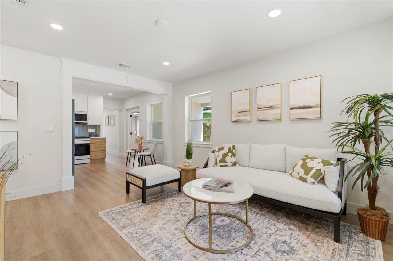 8051 26th Avenue N, Saint Petersburg, FL 33710 Photo