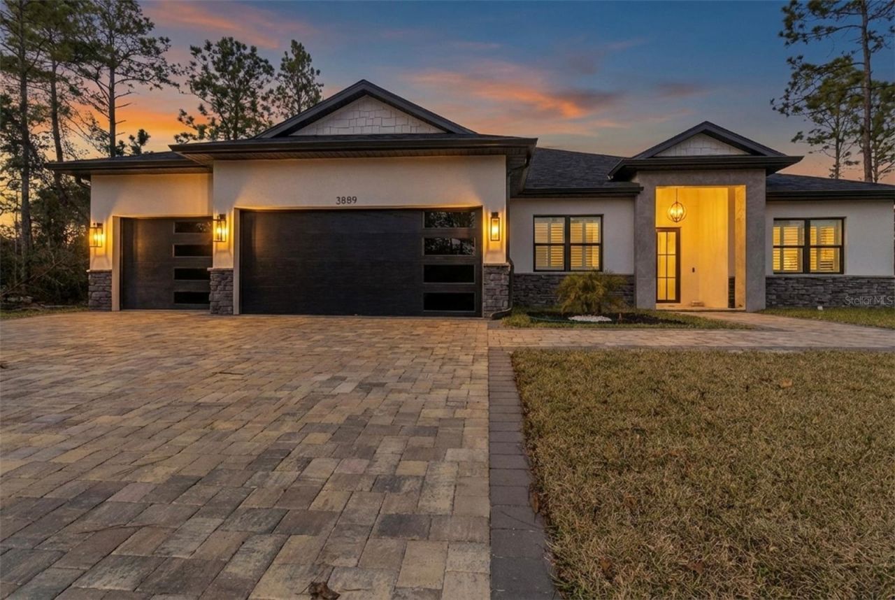 3889 W Hampshire Boulevard, Dunnellon, FL 34433 Photo