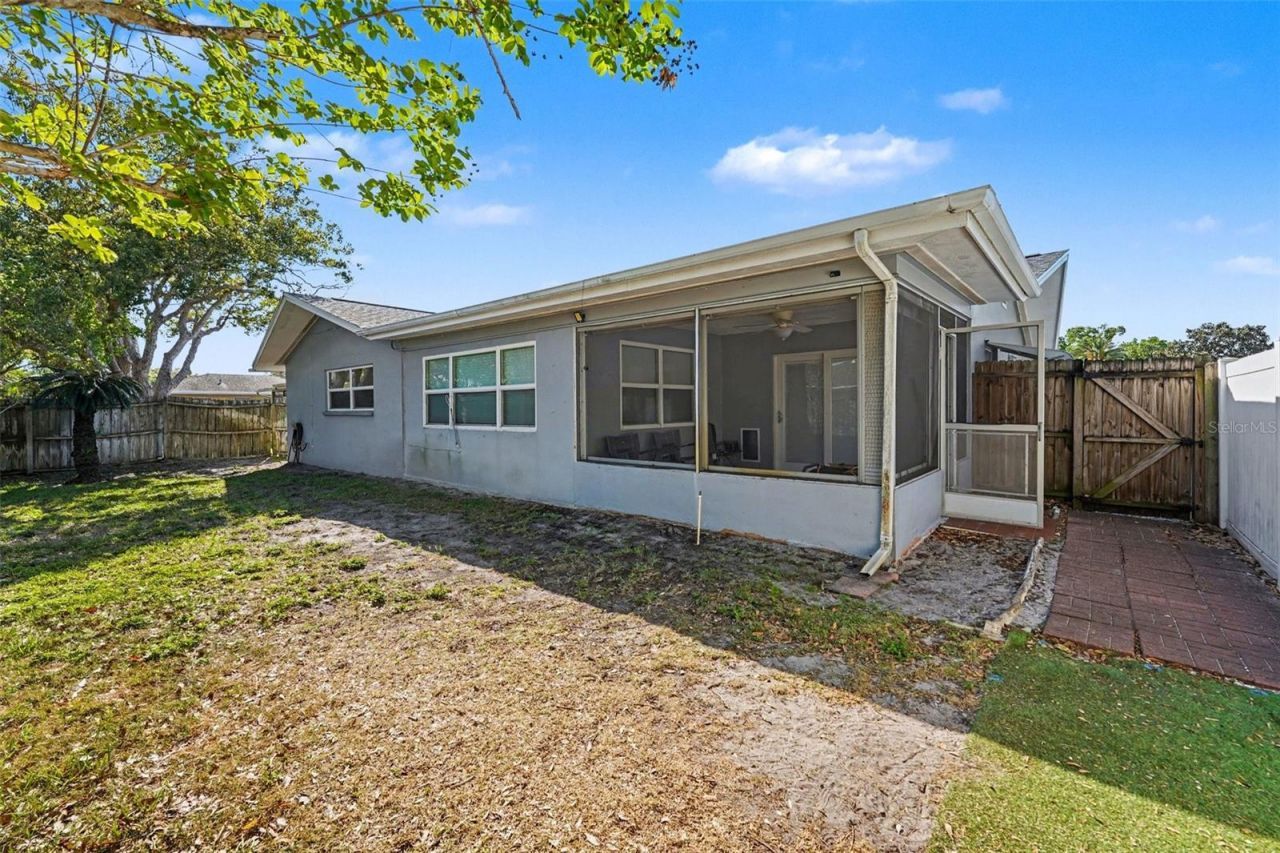 2561 Blackwood Circle, Clearwater, FL 33763 Photo