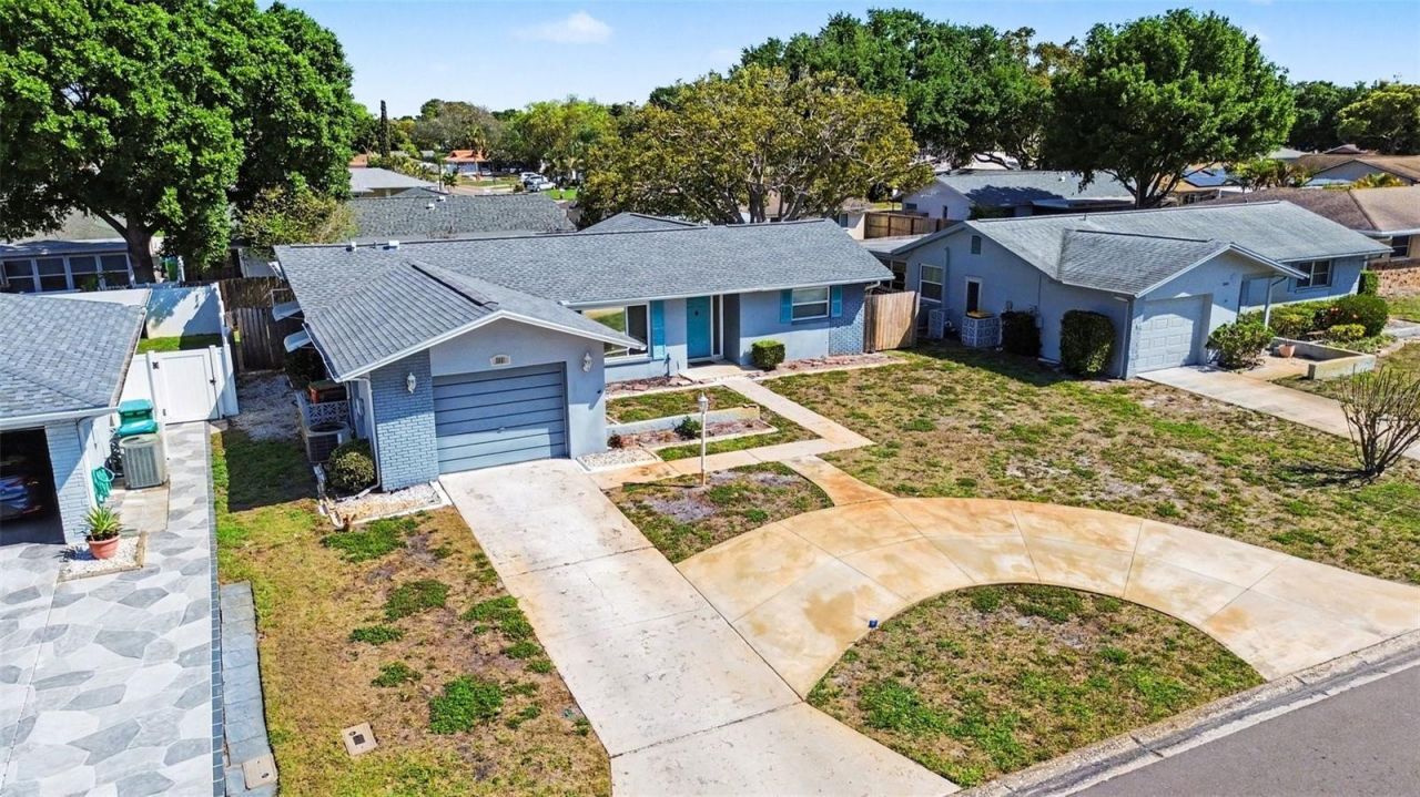 2561 Blackwood Circle, Clearwater, FL 33763 Photo