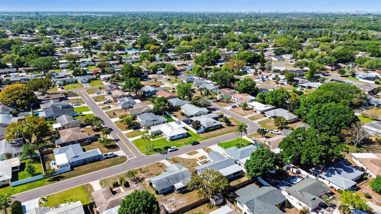 2561 Blackwood Circle, Clearwater, FL 33763 Photo