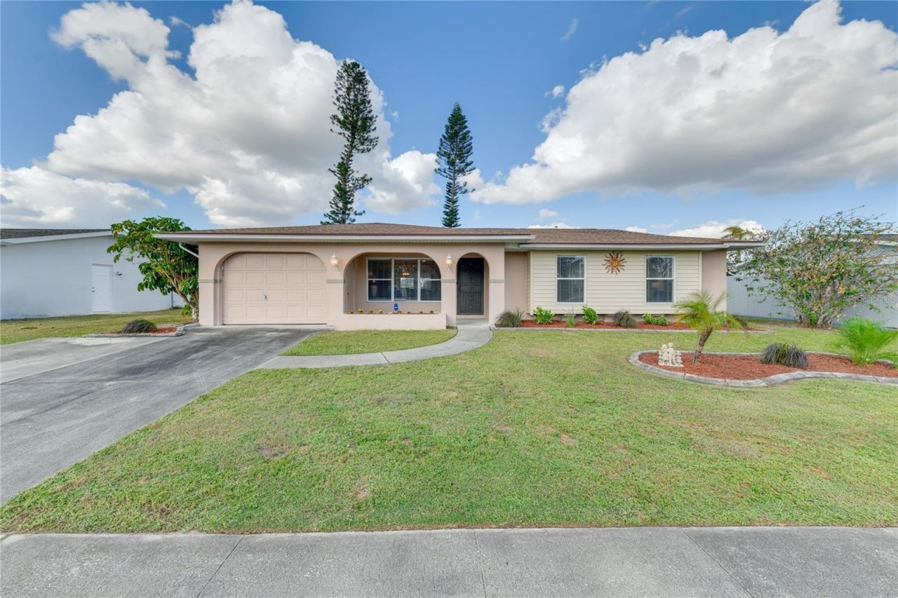 6222 Fabian Road, North Port, FL 34287 Photo