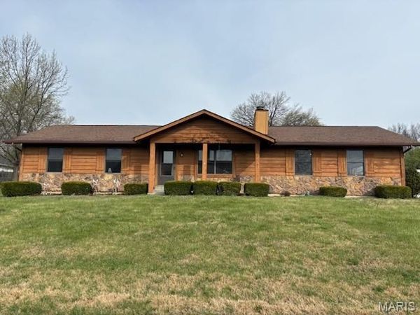 1223 Cypress Court , Troy, MO 63379