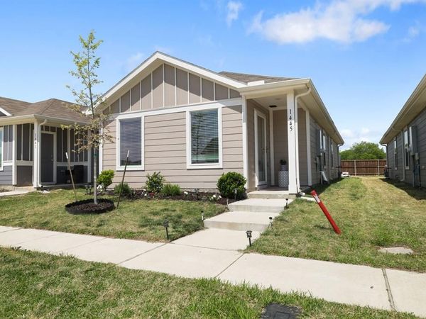 1445 Sterling Way, Ferris, TX 75125
