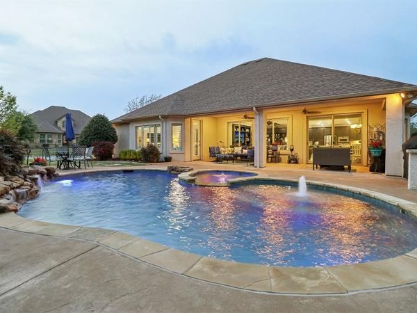 9813 lindenwood Trail, Denton, TX 76207