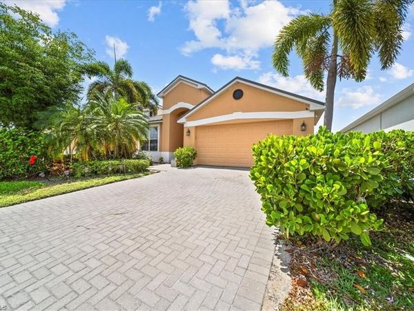 2714 Brightside CT , CAPE CORAL, FL 33991