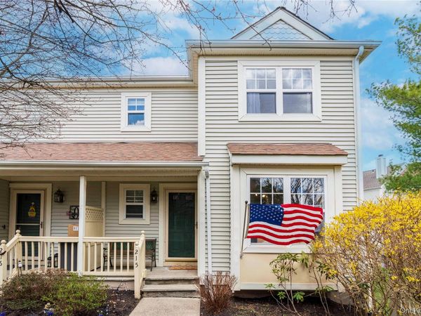 215 Cornwall Meadows Lane, Unit 215, Patterson, NY 12563